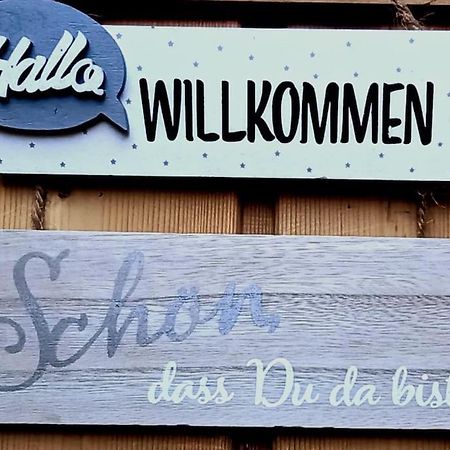 Kleine, Gemuetliche Dachgeschosswohnung Laudenbach  외부 사진